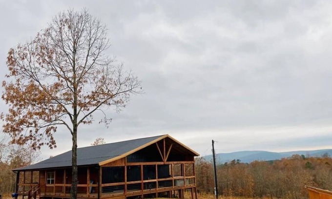 Octavia Cabin | Rok Creek Cabin