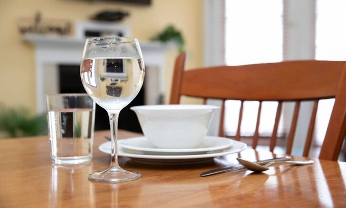 Francestown House | Romantic Cabin Retreat | Near Trails & Golf