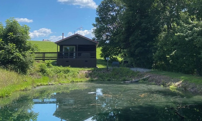 Logan Cabin | Romantic cabin with fishing and hot tub