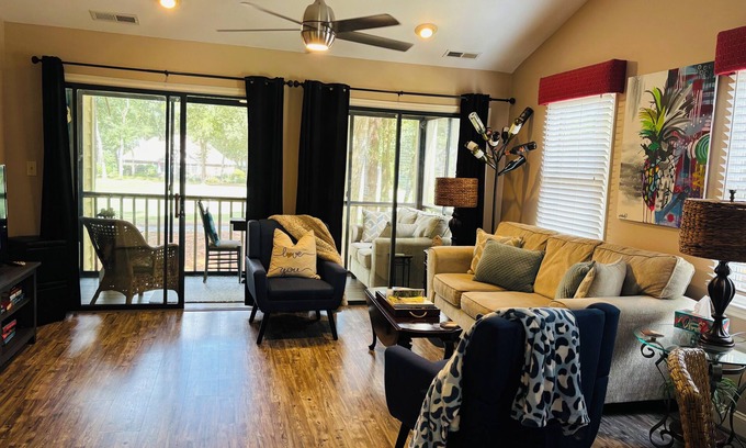 Pawleys Island Villa | Romantic Condo, Gated Pawley’s Plantation. Professionally cleaned every time!