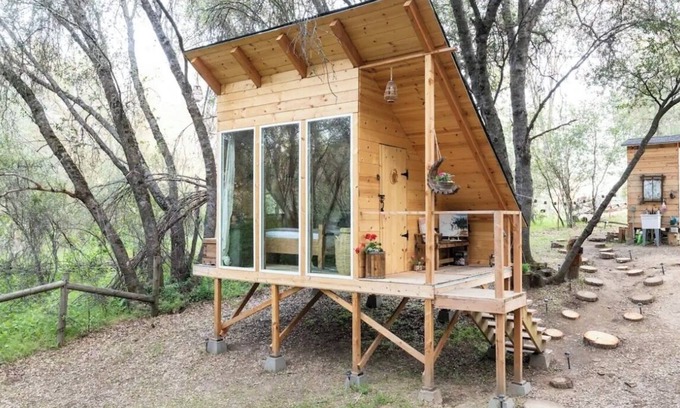 Oakhurst Cabin | Romantic Insta-worthy Mountain Cabin by Yosemite 2