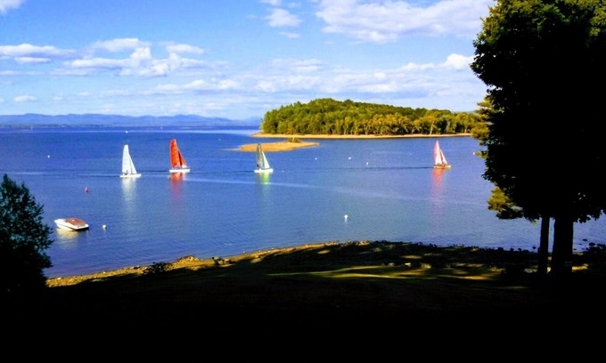 Gloversville Apartment | - Romantic or Special occasion Getaway for two w/Mountain and Lake Views.