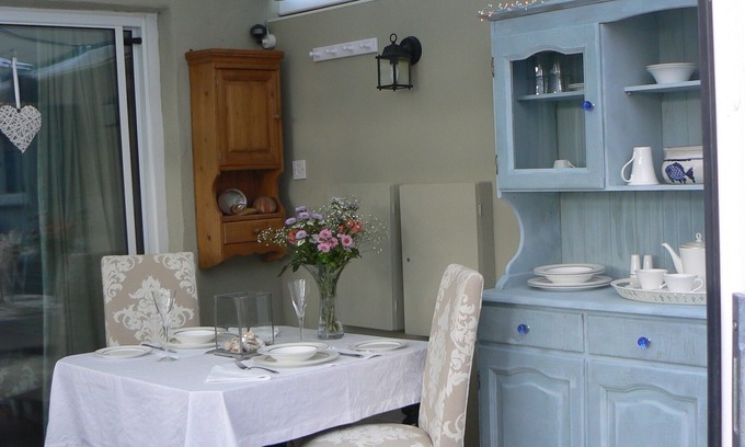 Penryn House | Romantic Retreat