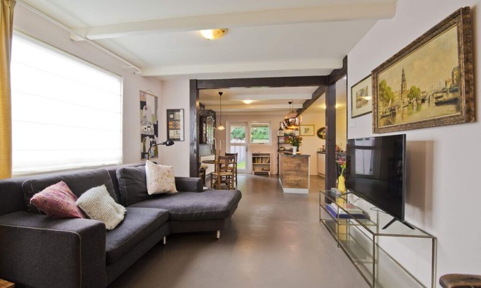 Westenschouwen House | Romantic Studio in heart of Westenschouwen — 5 min from the beach!