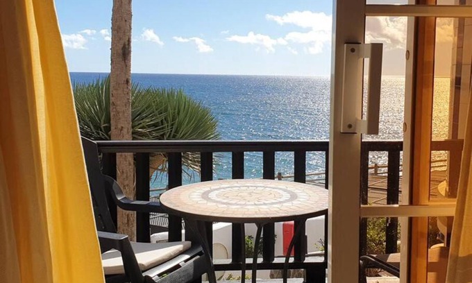 Playa del Aguila Apartment | RomanticAltamar10