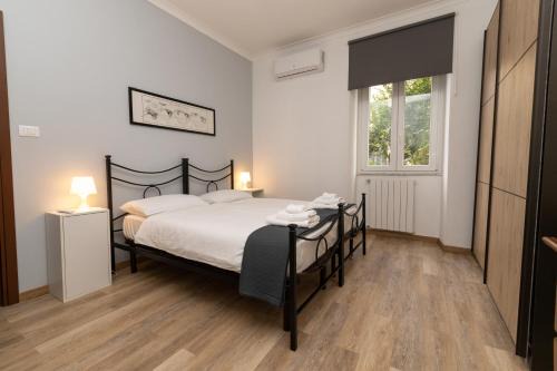 Ciampino Apartment | [ROME 15min]Modern Accommodation, Airport,Station,LinkHouseCiampino