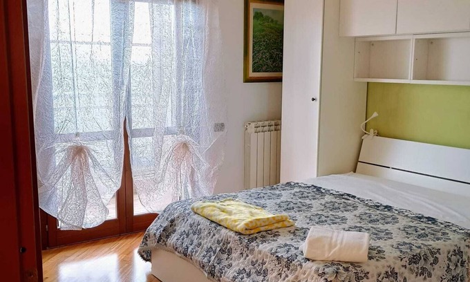 Centro Giano Apartment | Rome Fair, Fiumicino Airport, Leonardo Park, Commercity, flyanddre