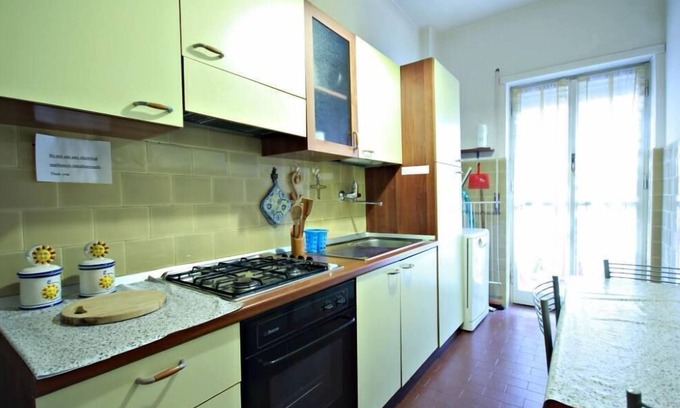 Quartiere XX Ardeatino Apartment | Rome: La Maison Rouge