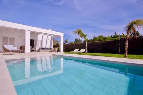 Los Canos de Meca House | Rompeolas Chalet, 6 minutes walking to the beach