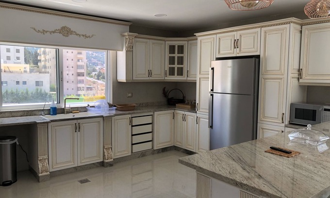 Suwailih Condo | Rooftop 400 m² all to yourself spectacular view walking distance 2 Royal Palace
