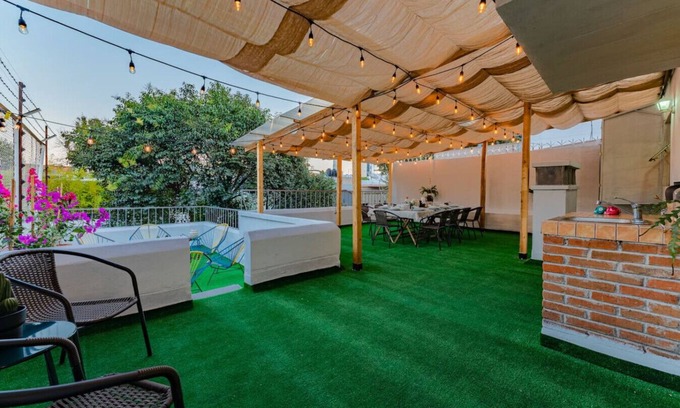 Anahuac House | Rooftop Oasis Dining, Steps to Polanco Gems