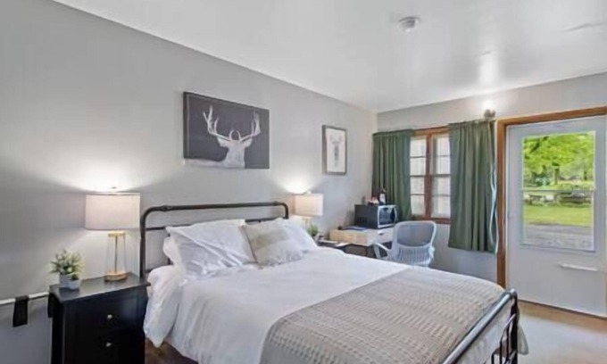 Montello Apartment | Room 1, Kozy Rest Motel