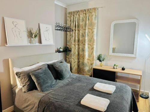 Bootle House | Room 3 Shared House