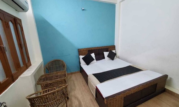 Varanasi Cabin | Room 5 - Near to River & Golden temple. Close to all visiting places is nearby