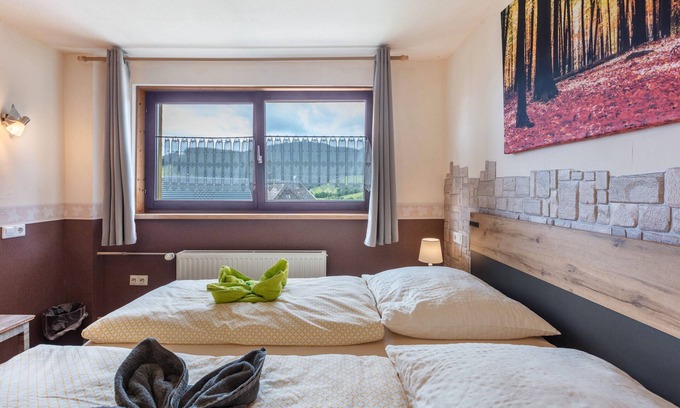 Bernau Apartment | Room 'Doppelzimmer 1' with Mountain View, Shared Terrace and Wi-Fi