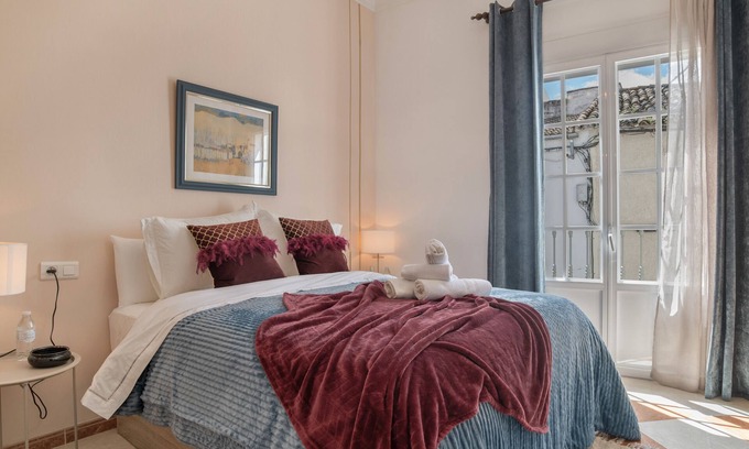 Alcala del Valle Apartment | Room 'Granate' with Mountain View, Shared Terrace and Wi-Fi
