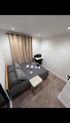 Kennington House | Room in Central London Zone 1