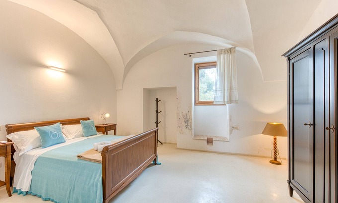 Presicce Apartment | Room 'Masseria Scafazzi - Sandra - 2' with Private Terrace, Wi-Fi and Air Conditioning