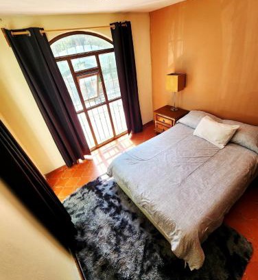 Guanajuato House | Room with Parking near the Center