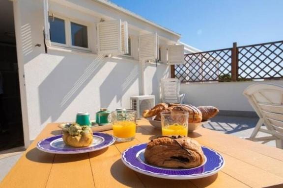 Casabianca di Fermo Apartment | Room with Terrace Wi-Fi Sunbeds AC Parking