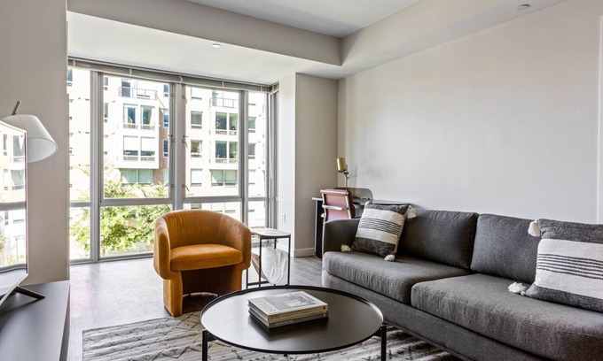 East Cambridge Apartment | Roomy East Cambridge 1BR w/W/D, Gym & Roof nr Kendall Sq, by Blueground