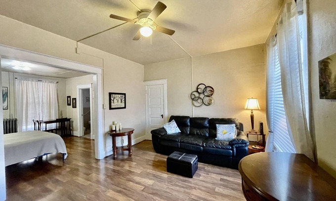 Northside Apartment | Roomy Efficiency for Traveling Professional near Parkview Hospital