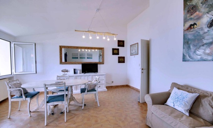 Castiglione della Pescaia House | Rosanna sea view terrace and 2 parking spaces