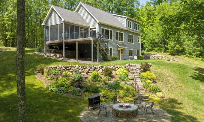 Drummond House | Rosa Retreat on Little Rosa Lake