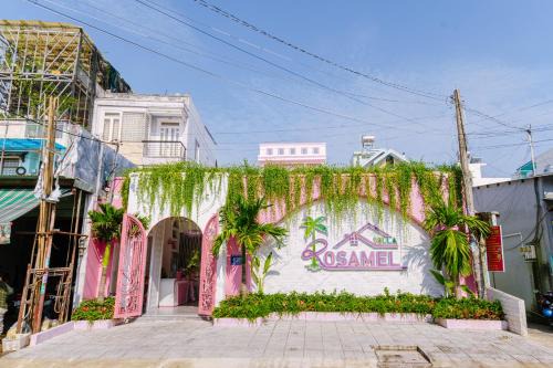 District 12 Hotel | Rosamel VILLA