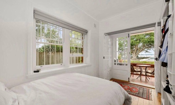 Rose Bay House | Rose Bay Waterfront Apartment