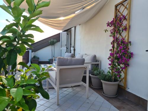 Vasto Apartment | Rosso di Sera
