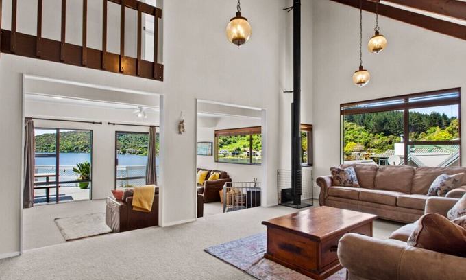 Rotorua House | Rotoiti Bay Bliss Rotorua