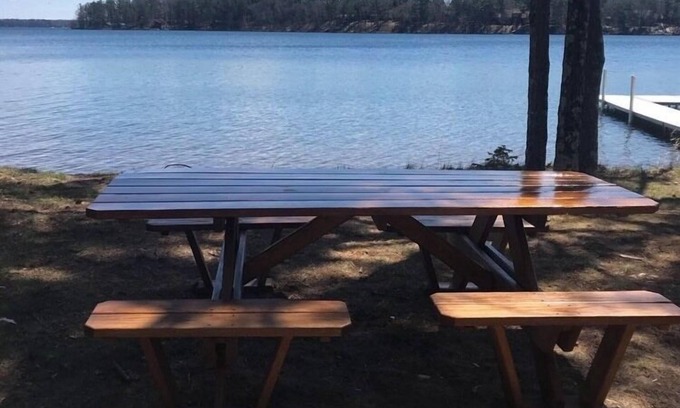 Hayward House | Round Lake Roost—escape to A Summer Paradise!