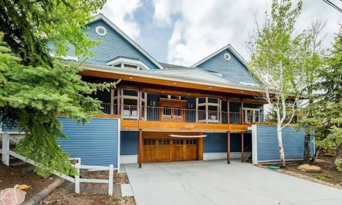 Downtown Park City Condo | Row House #2 in Old Town Park City Right Next to PCMR