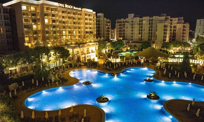 Sunny Beach Apartment | Royal Beach - Menada Apartments - 50 m from the beach