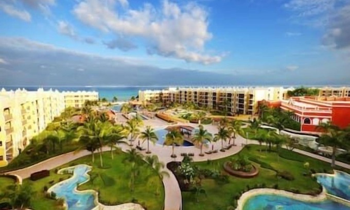 Punta Cancun Resort | Royal Hacienda Beachfront Resort Playa Del Carmen