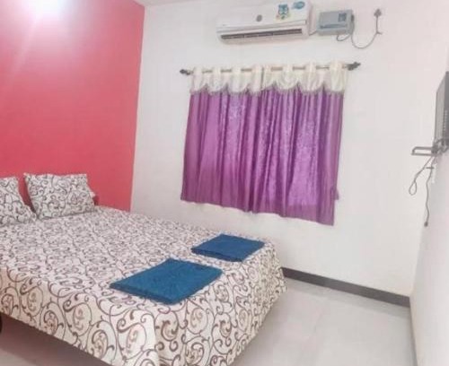 Mavalli Apartment | Royal In AC room