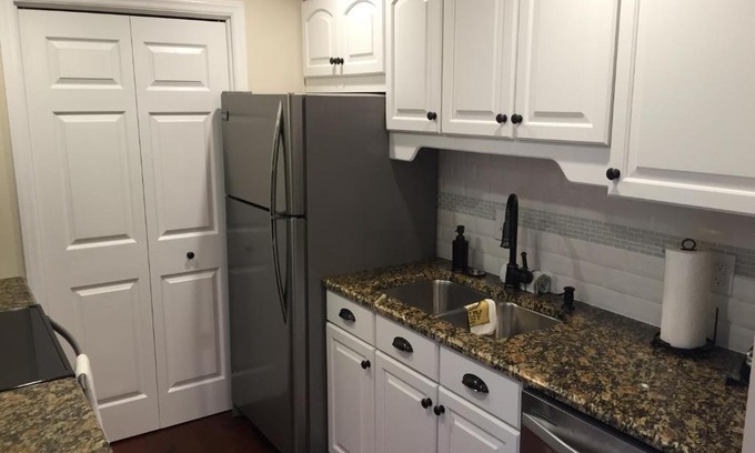 Blowing Rock Apartment | Royal Oak 111 Condo
