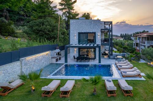 Kriopigi Villa | Royal Retreat Villa