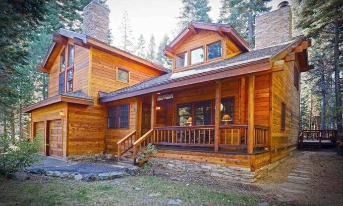 McKinney Estates House | Rubicon Adventure Lodge in Tahoma