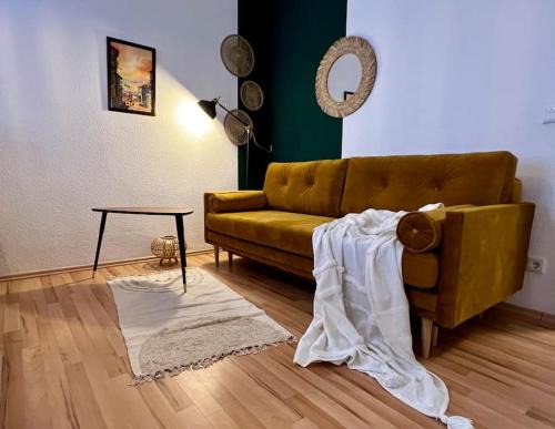 Suedviertel Apartment | Ruhig & Zentral - 2 Kingsize Betten - Wi-Fi