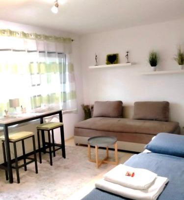 Wiesbaden Apartment | Ruhige und grüne Terassenwohnung