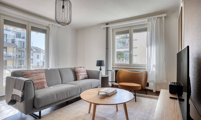 Wipkingen Apartment | Ruhige Wipkingen 3 ZW, nah Limmat, 15 min von HB, by Blueground