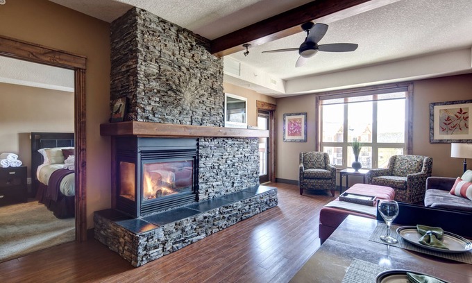 East Kootenay Condo | Rundlestone Executive Villa - Hot Tub, Seasonal Pool, Stay 3 nights - Pay for 2*