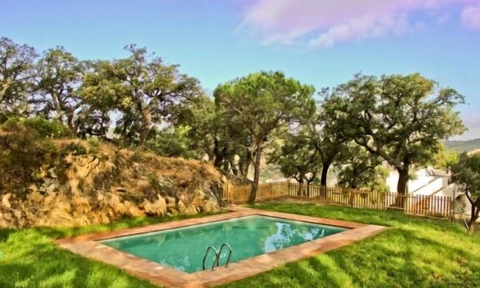 Alcala de los Gazules Cottage | Rural accommodation Hozgarganta, Rural House El Lario