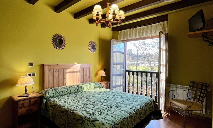 Villaviciosa Apartment | Rural apartment Aptos. turísticos Paseo de la Alameda for 2 people
