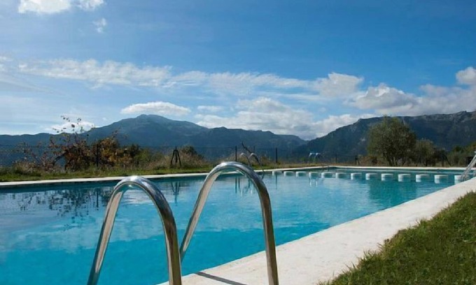 Majada Carrasca Cottage | Rural house MIRADOR DEL MUNDO, (9 cherry trees) for 6 people