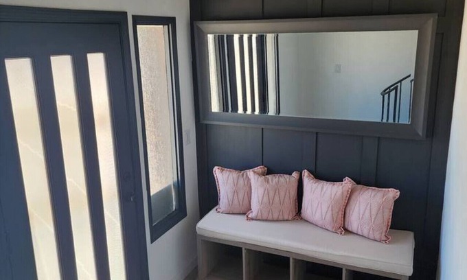 Paradise Apartment | Rural Living Near the Strip in Las Vegas