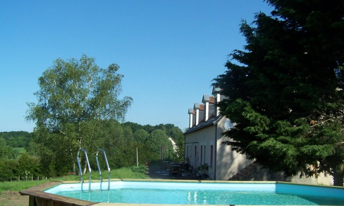 Breches Cottage | Rural lodging * with swimming pool near the castles of the Loire