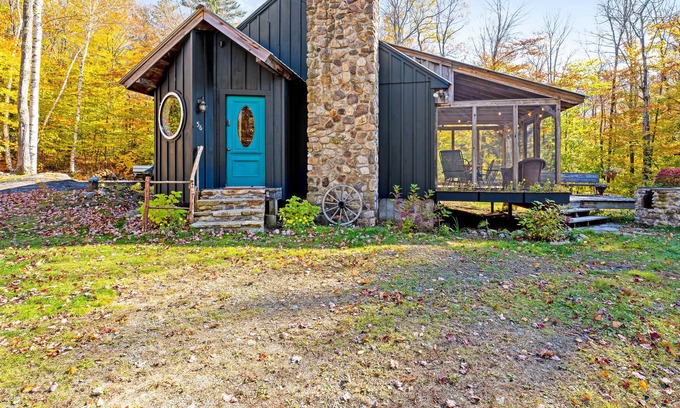 Newfane Cabin | Rustic-chic, dog-friendly cabin with fast WiFi, wood stoves, & great hiking